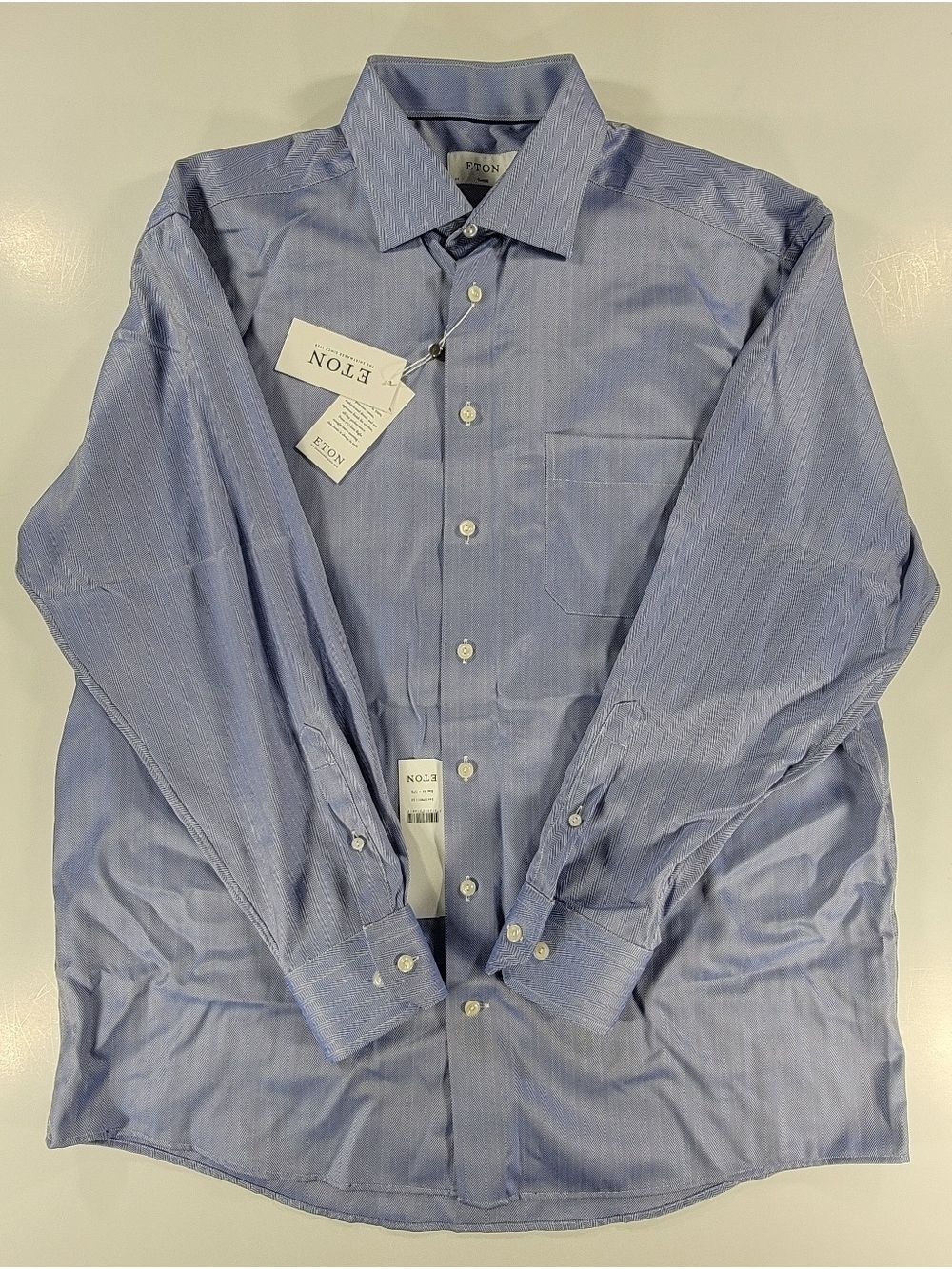 NEW Men's ETON Shirt Blue Herringbone Shirt Classic Fit 44 17.5 Button Front NWT - Picture 1 of 14